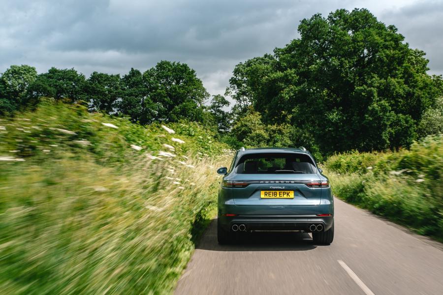  Porsche Cayenne S (PO536) 2018 года  (UK) (фото 4 из 22)